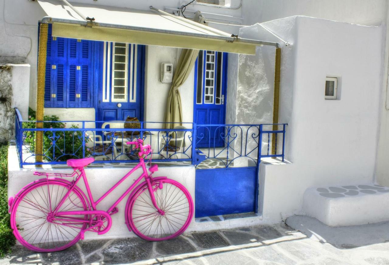 The Hot Pink Bike House Parikia (Paros) Exterior photo